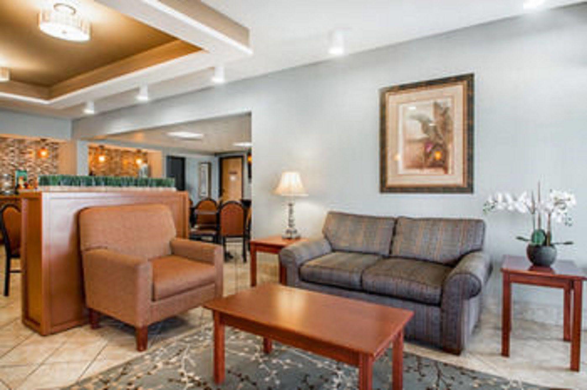 Quality Inn Us65 & E Battlefield Rd สปริงฟิลด์ ภายนอก รูปภาพ