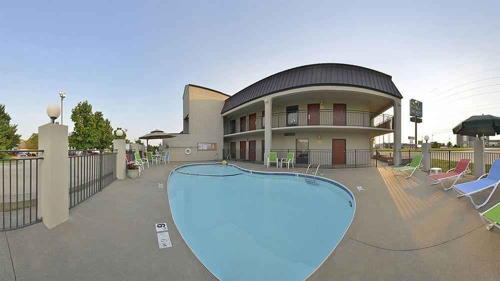 Quality Inn Us65 & E Battlefield Rd สปริงฟิลด์ ภายนอก รูปภาพ